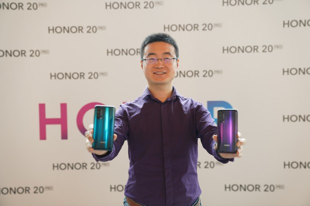 Chris Sun Baigong, President of HONOR MEA.JPG